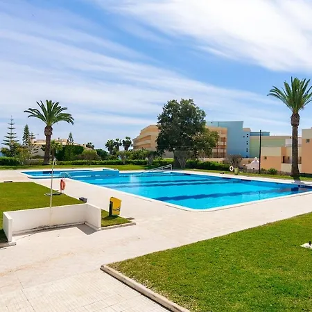 Acqua Vista - Family & Pool & 300m From * Porches (Algarve)
