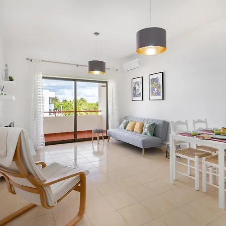 Acqua Vista - Family & Pool & 300m From Appartement