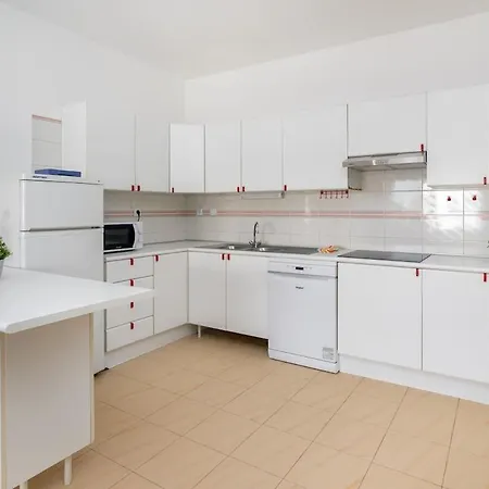 Apartment Acqua Vista - Family & Pool & 300m From *