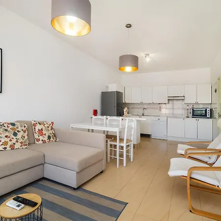 Apartman Acqua Vista - Family & Pool & 300m From Porches